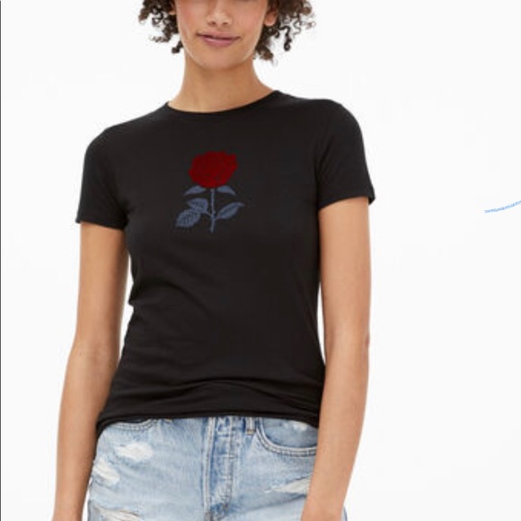 Flocked Rose Graphic Tee| color : navy blue - Picture 2 of 2